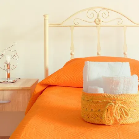 לינה וארוחת בוקר Antico Borgo 3*