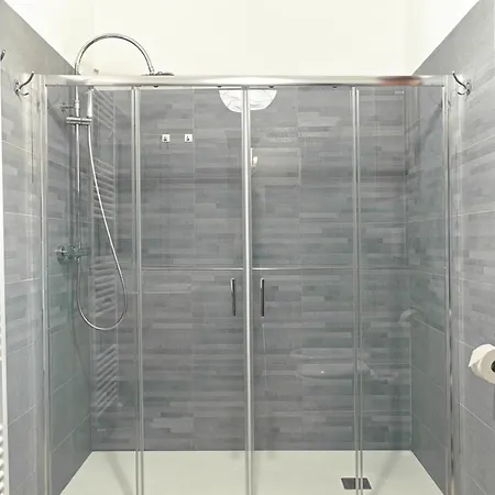 לינה וארוחת בוקר Antico Borgo 3*